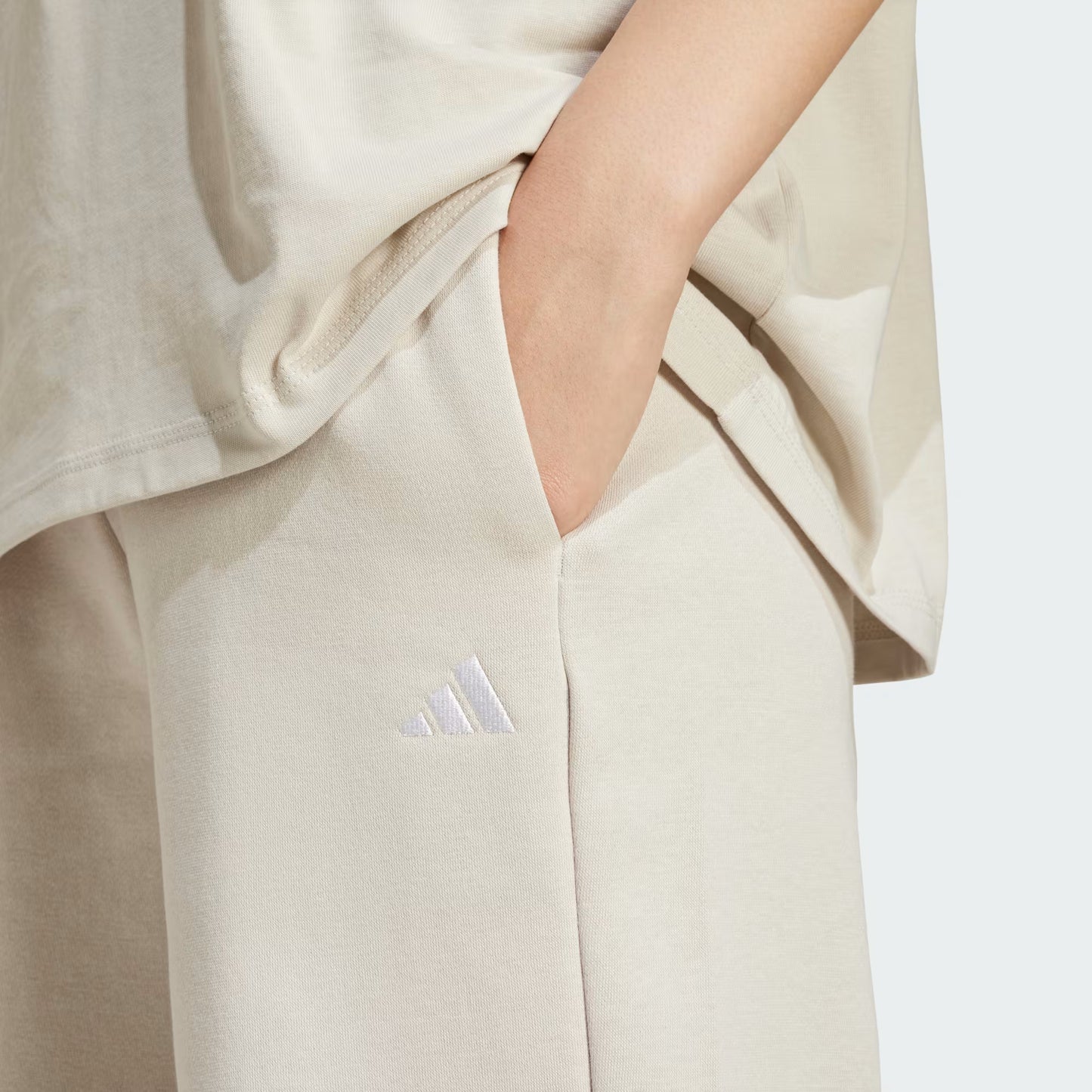 Essentials Small Logo Feel Cozy Open-Hem Pants