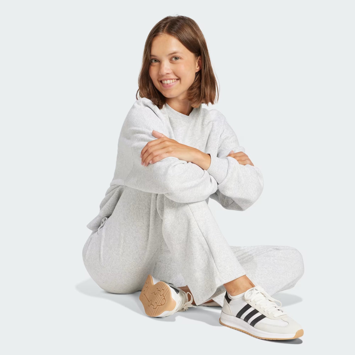 Essentials Small Logo Feel Cozy Open-Hem Pants