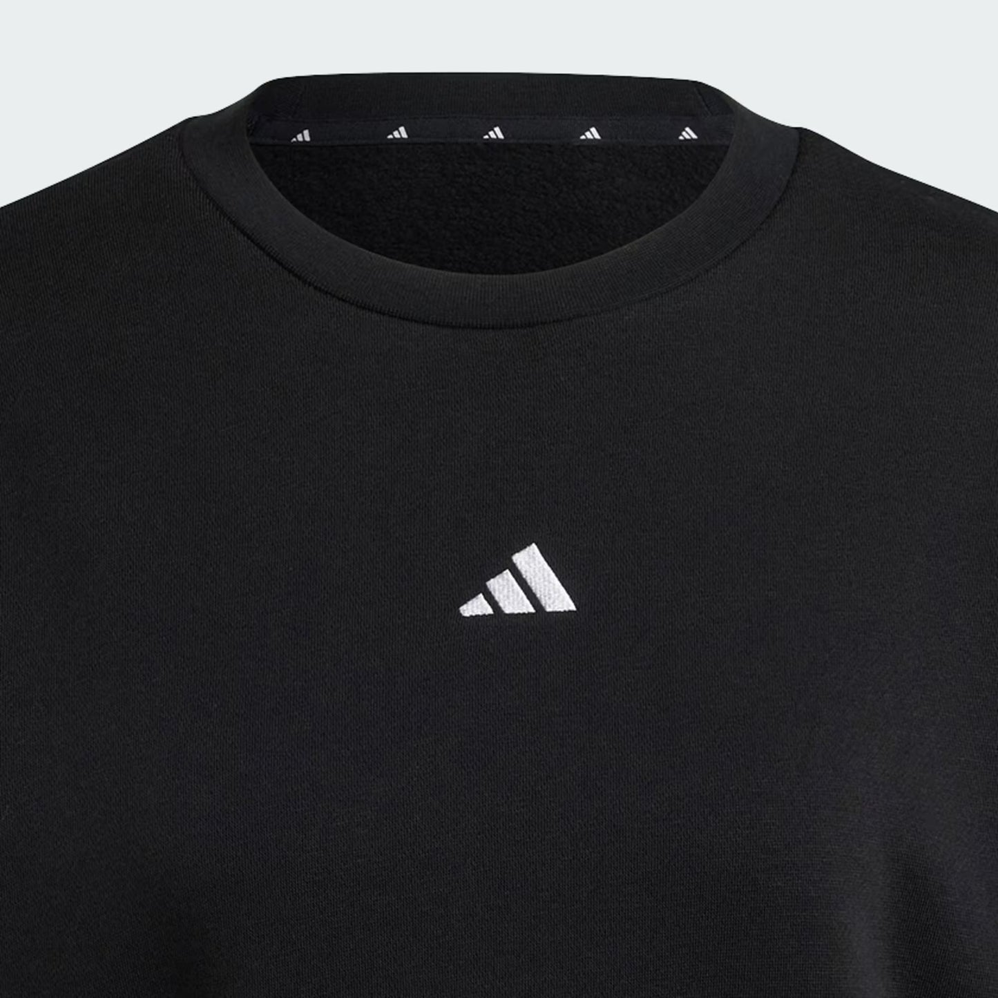 Essentials Small Logo Feelcozy Sweatshirt