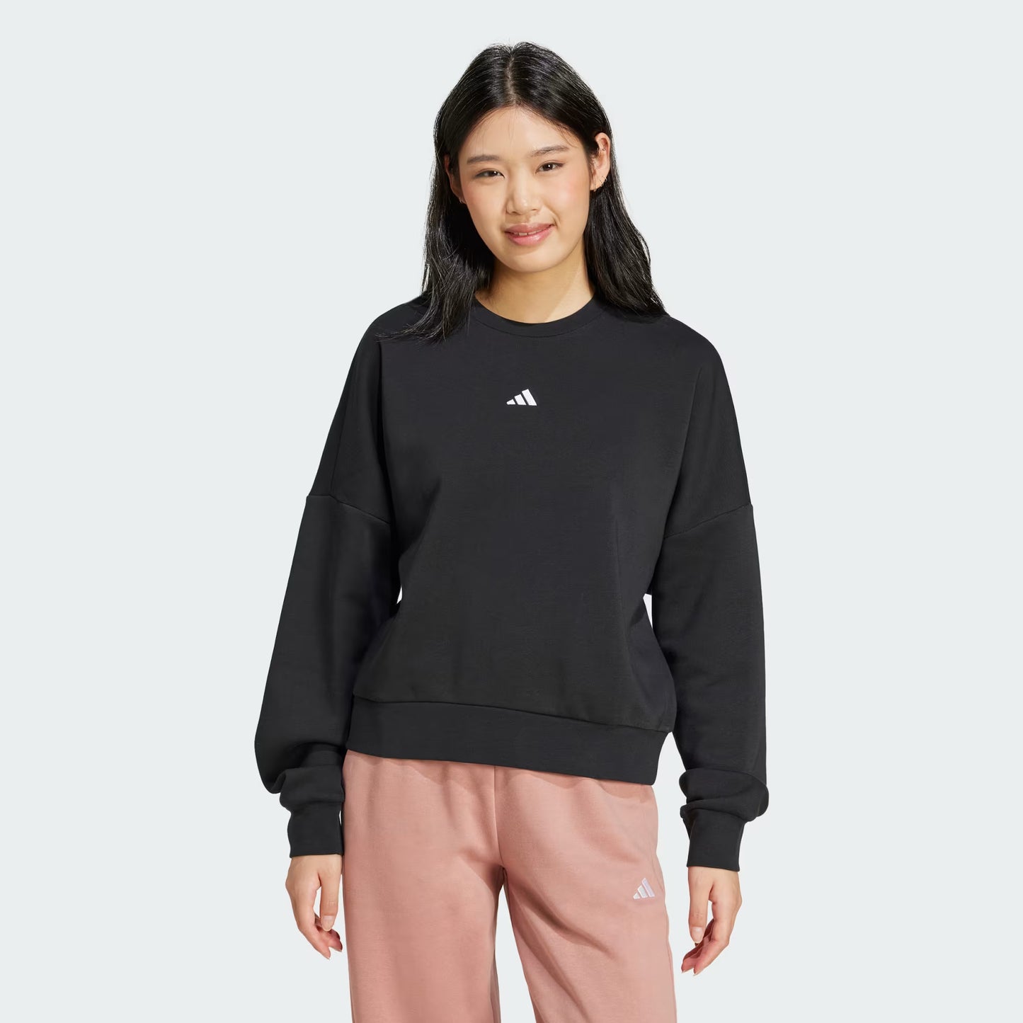 Essentials Small Logo Feelcozy Sweatshirt