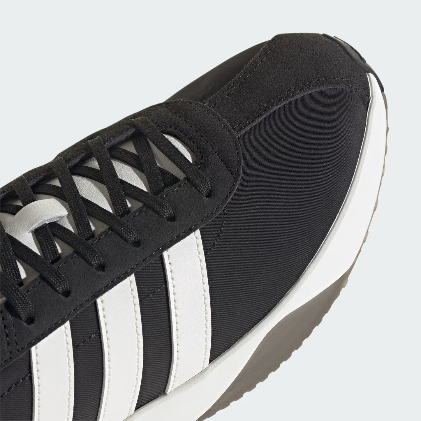 Adidas 76/26 Trainers