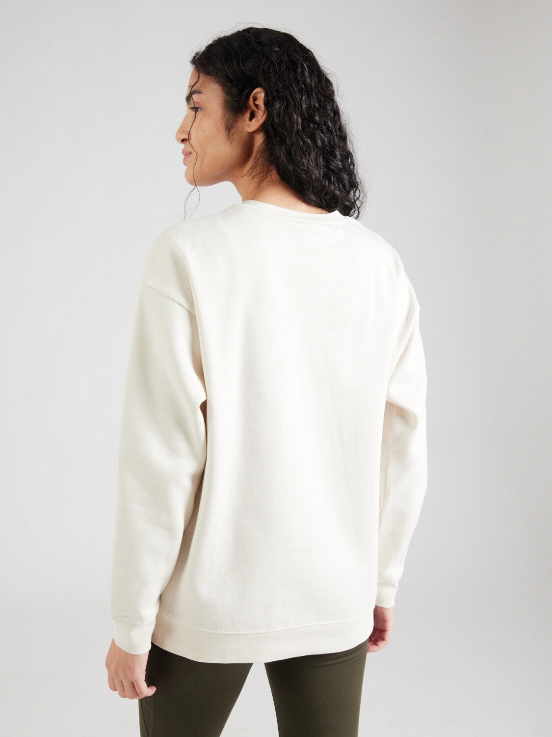 Puma Essential Small Logo Relaxed