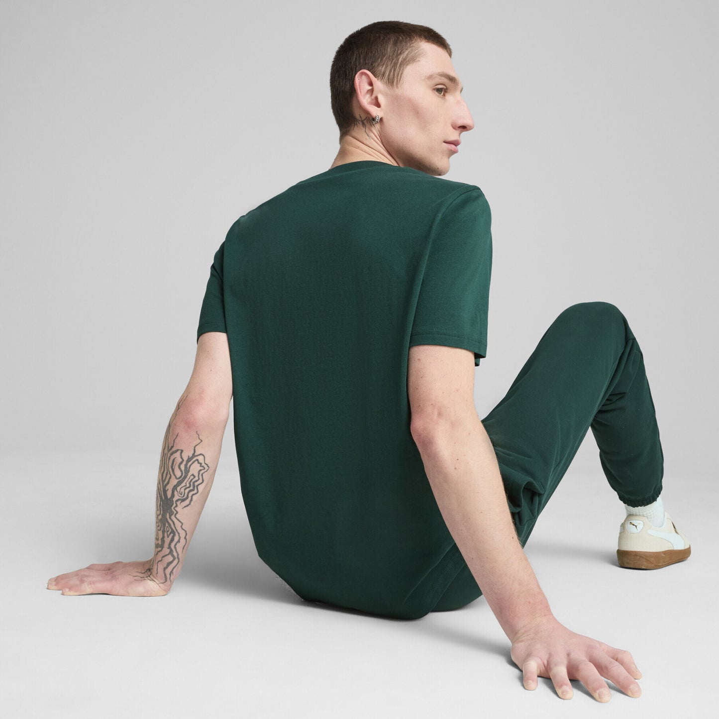 SPORTS LEGACY Front Graphic Tee Men