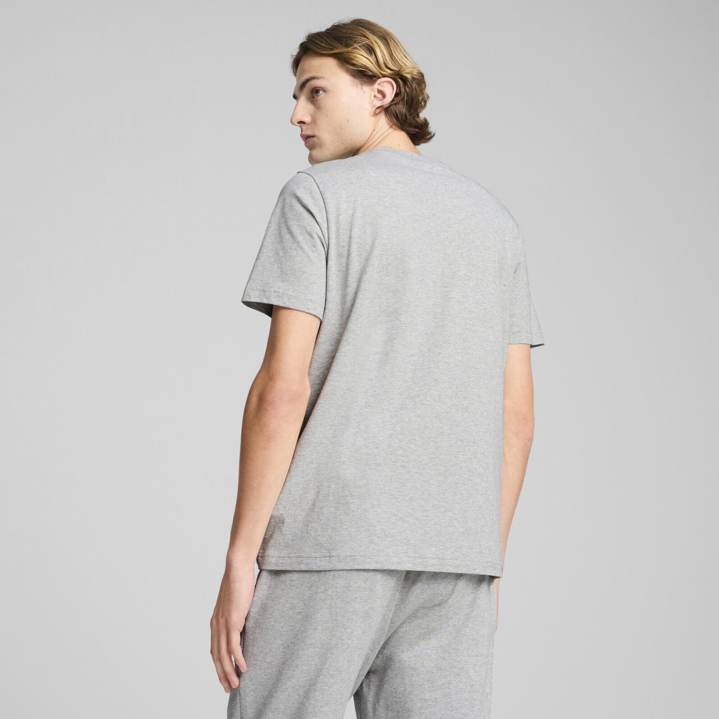 T-shirt Puma Ess Elevated