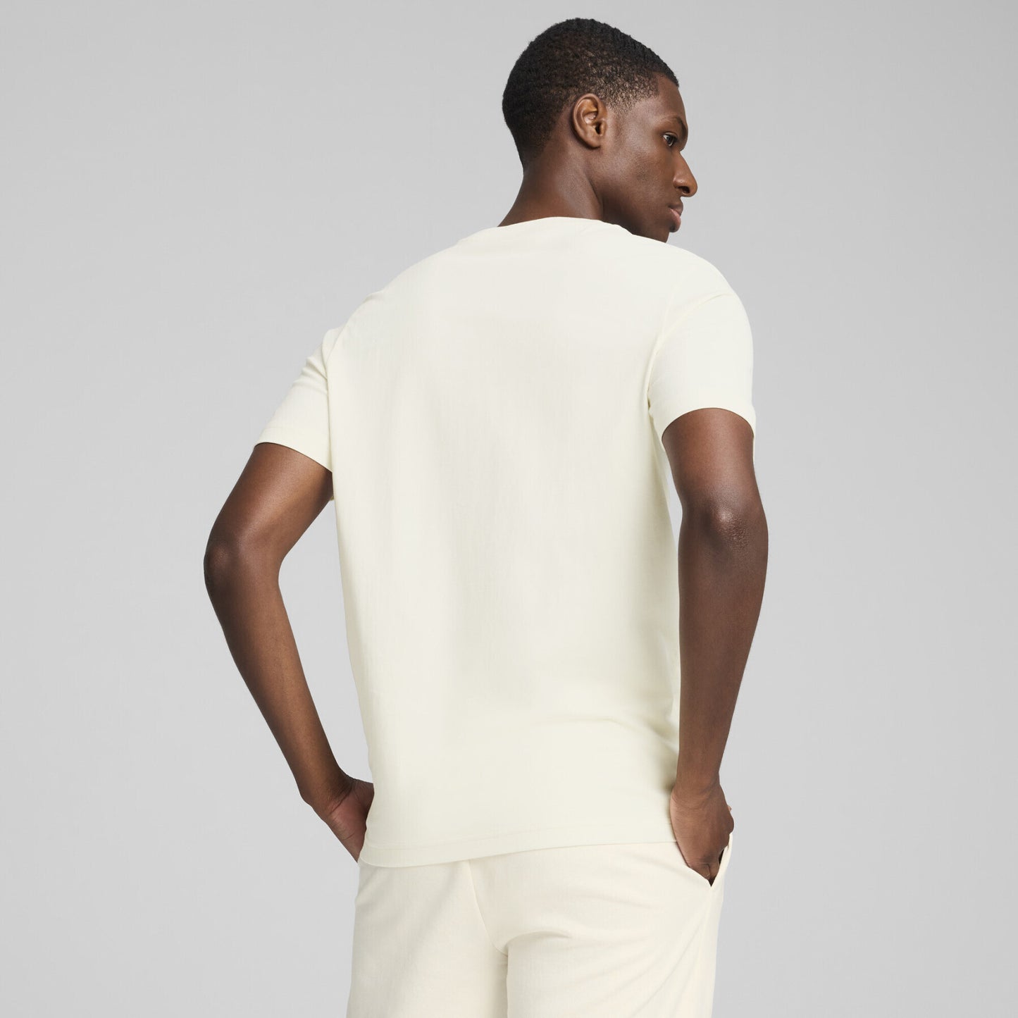 T-shirt Puma Ess Elevated