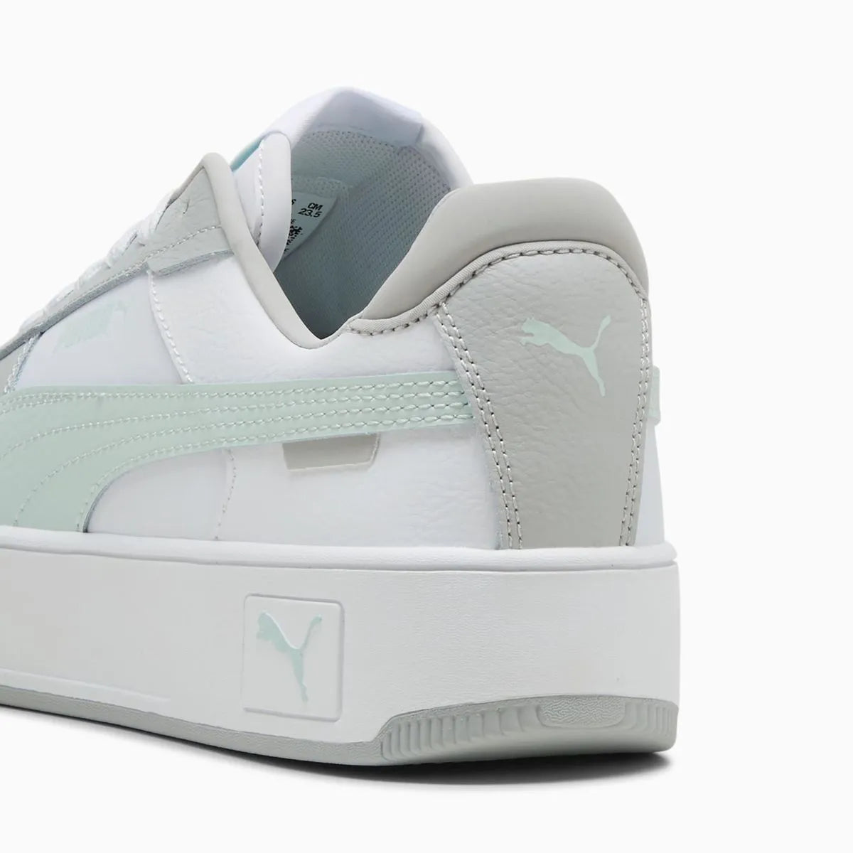 Puma Carina Street