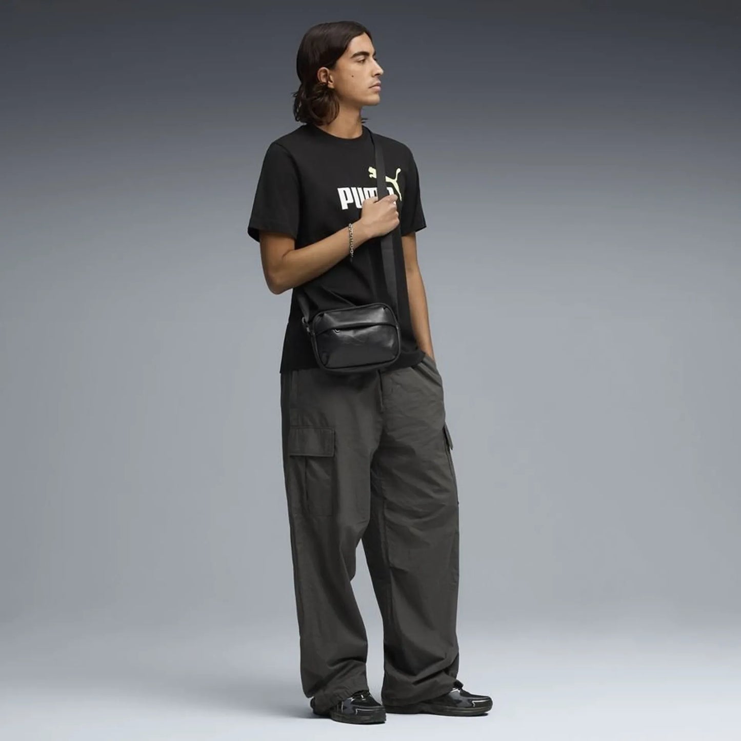 Essentials 2 Colour No. 1