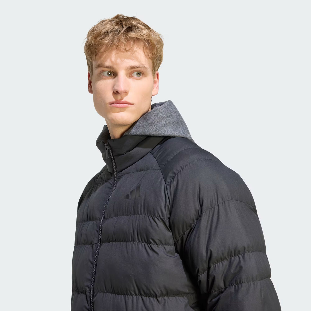ESSENTIALS PACKABLE INSULATED JACKET