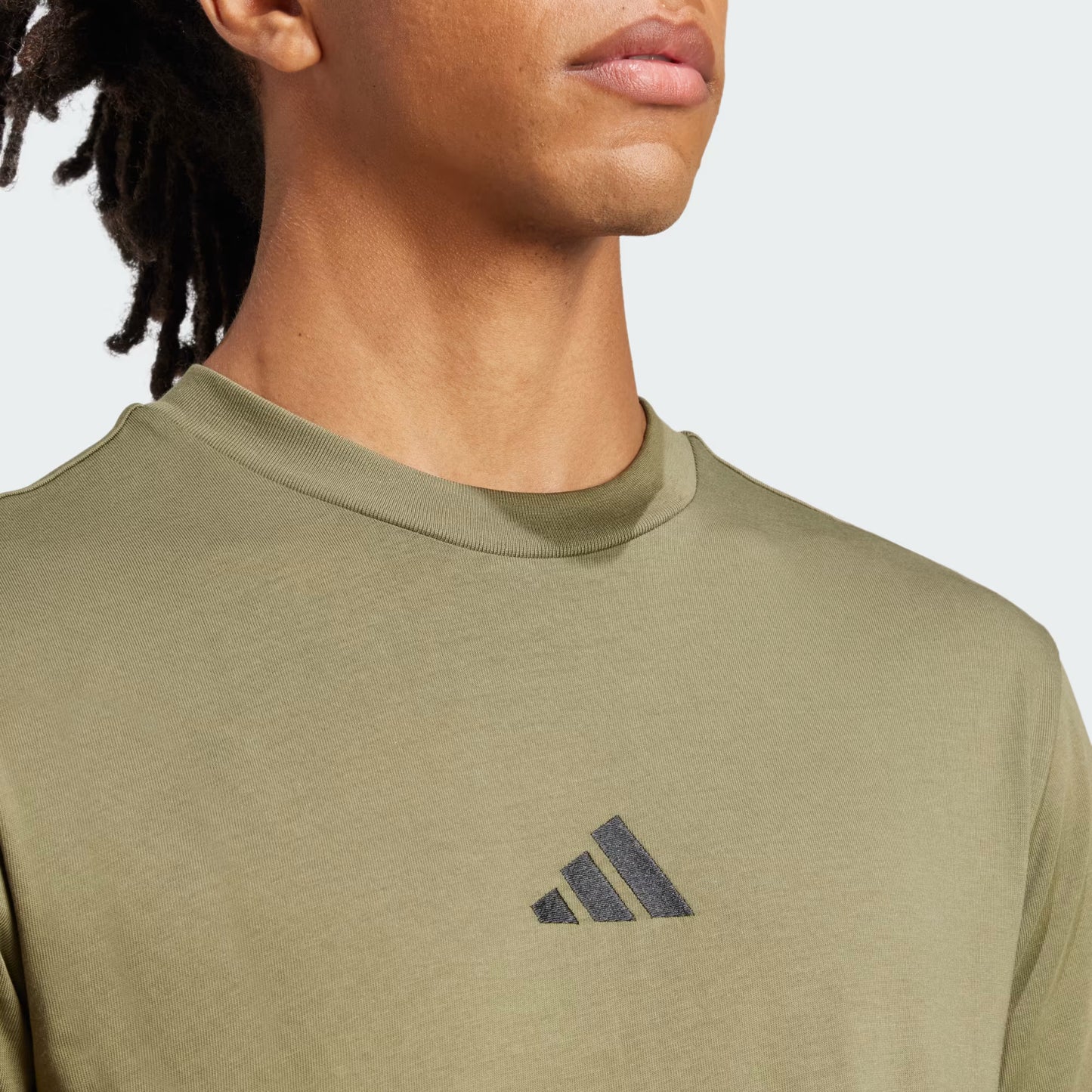 Essentials Small Logo Single Jersey Tee