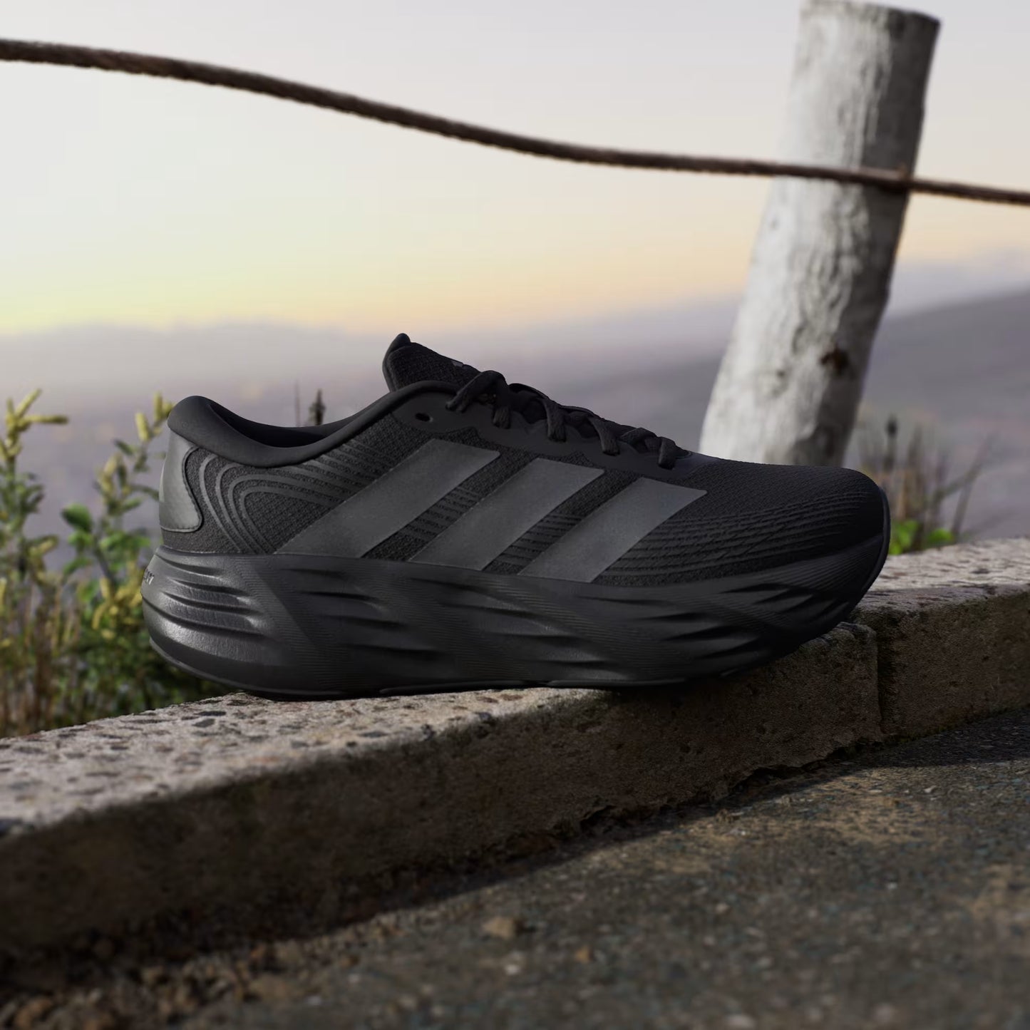GALAXY 8 RUNNING SHOES