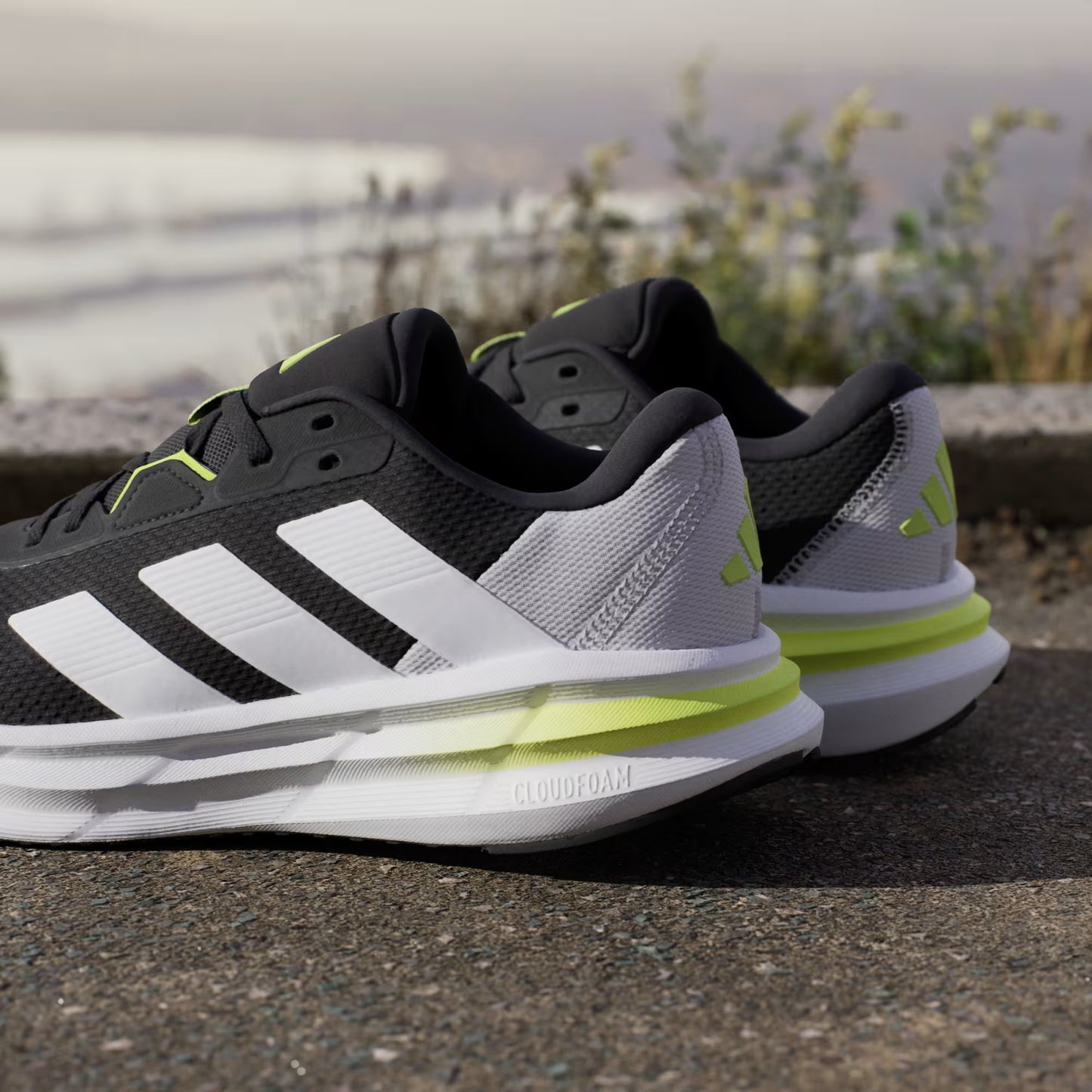 Galaxy 7 Running Shoes