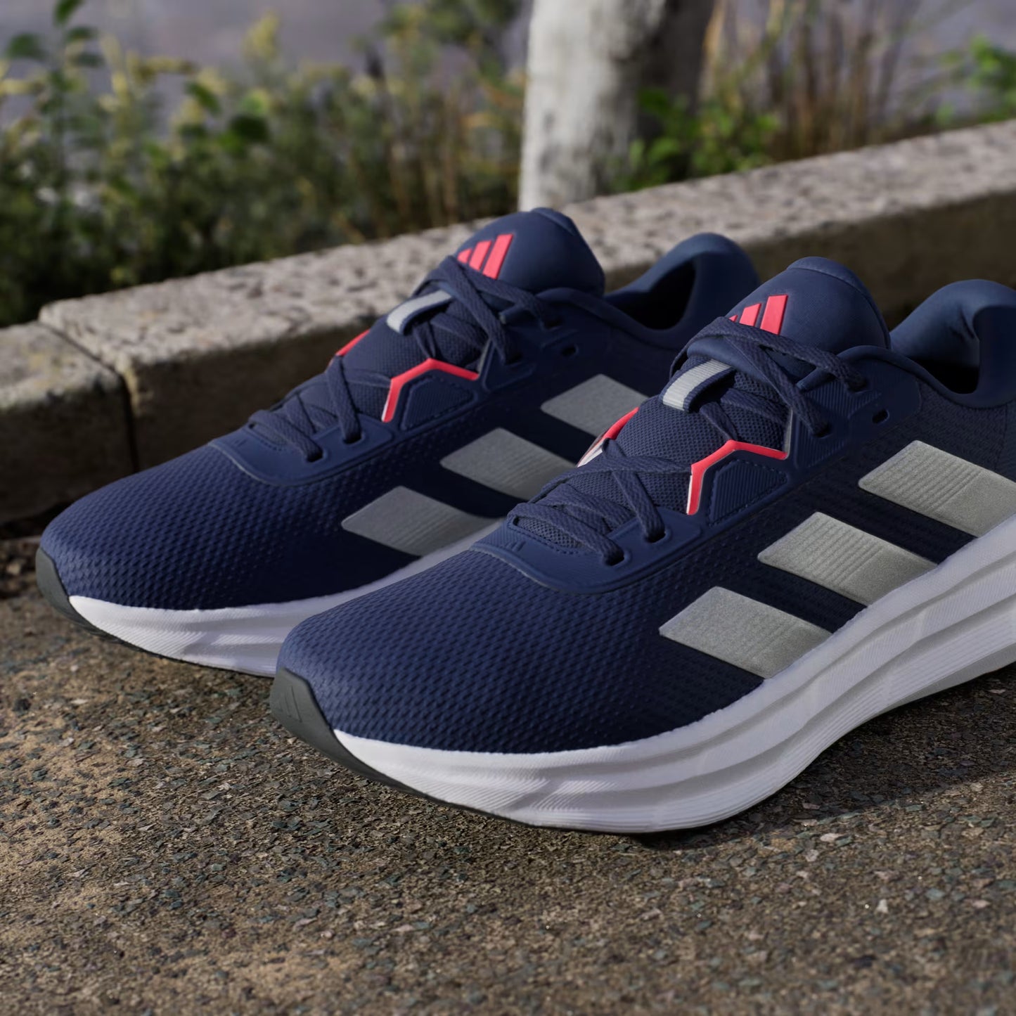 Galaxy 7 Running Shoes