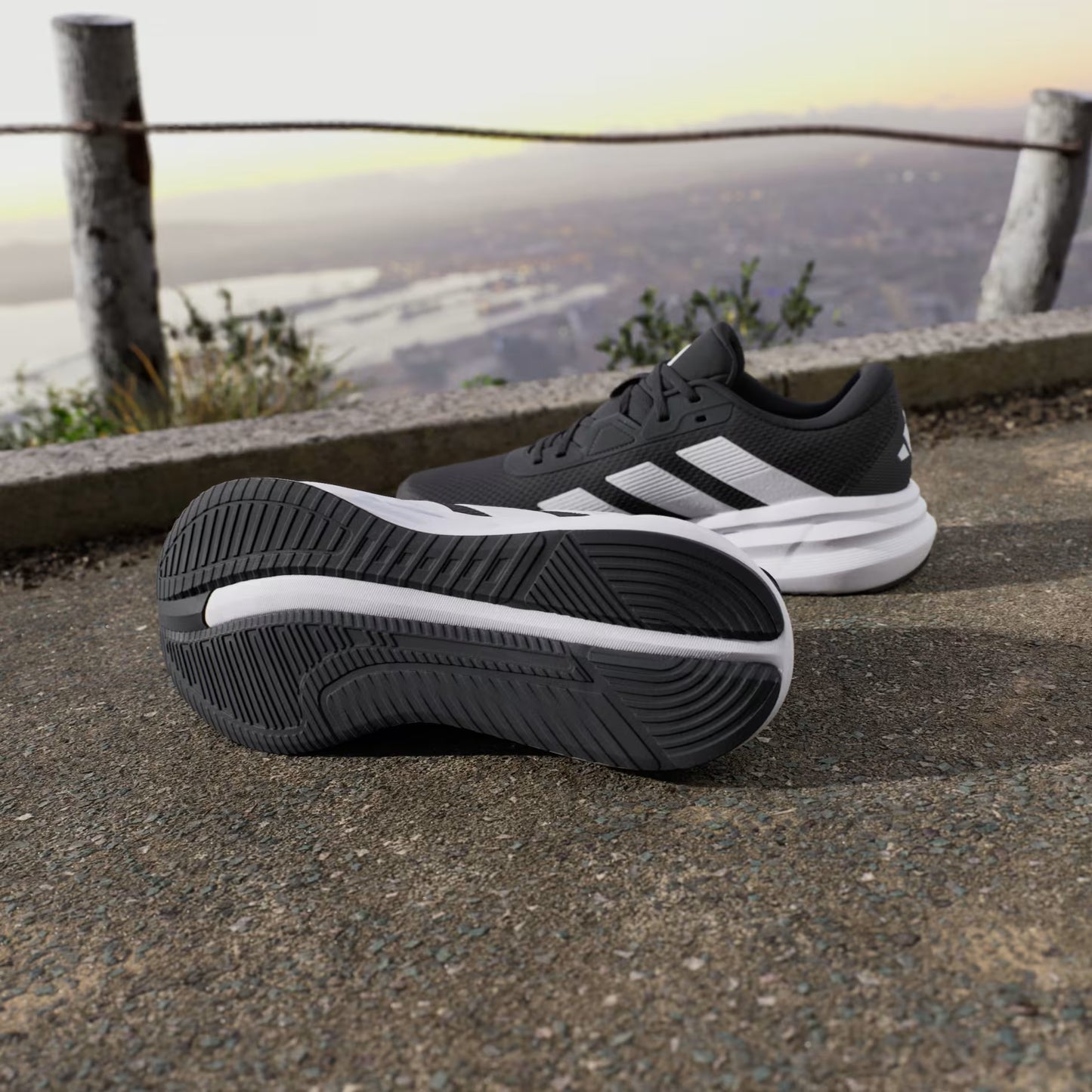 Galaxy 7 Running Shoes