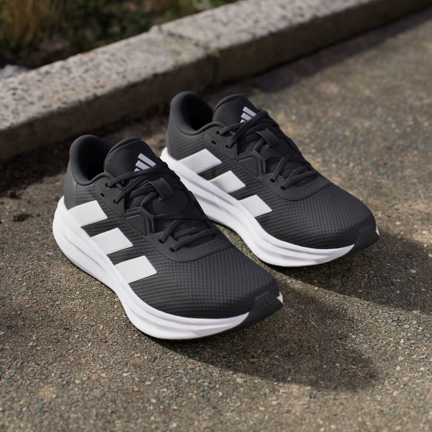 Galaxy 7 Running Shoes