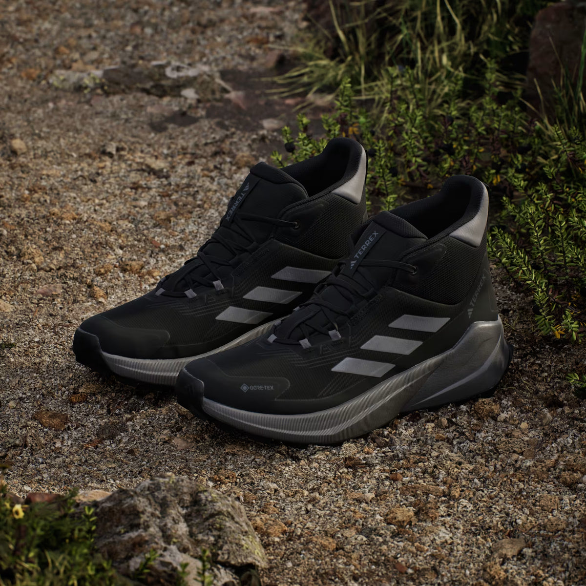 Terrex Trailmaker 2.0 Mid Gore-Tex Hiking Shoes