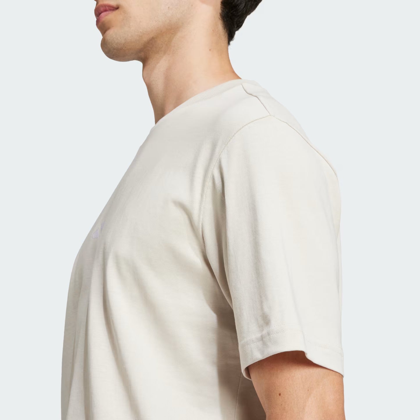 Essentials Small Logo Single Jersey Tee