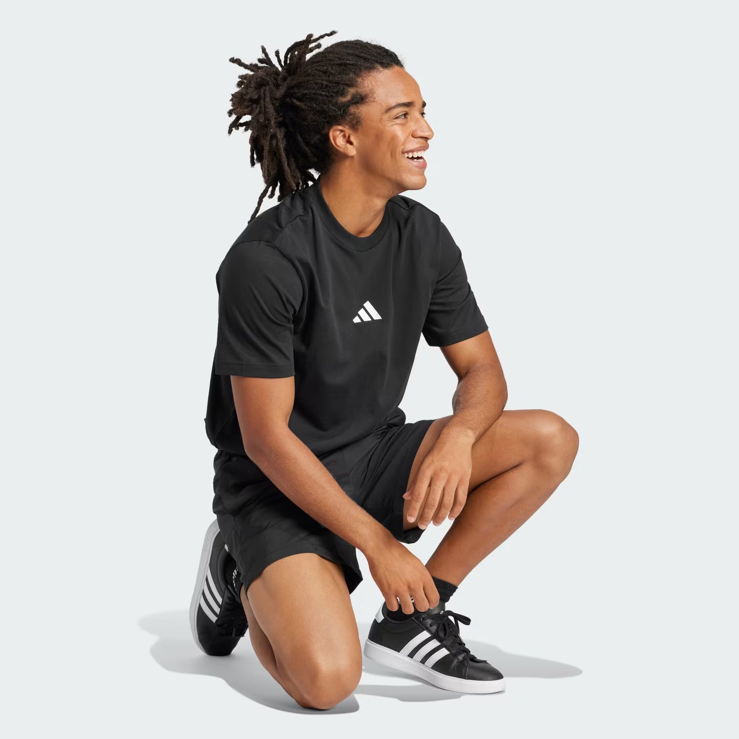 Essentials Small Logo Single Jersey Tee
