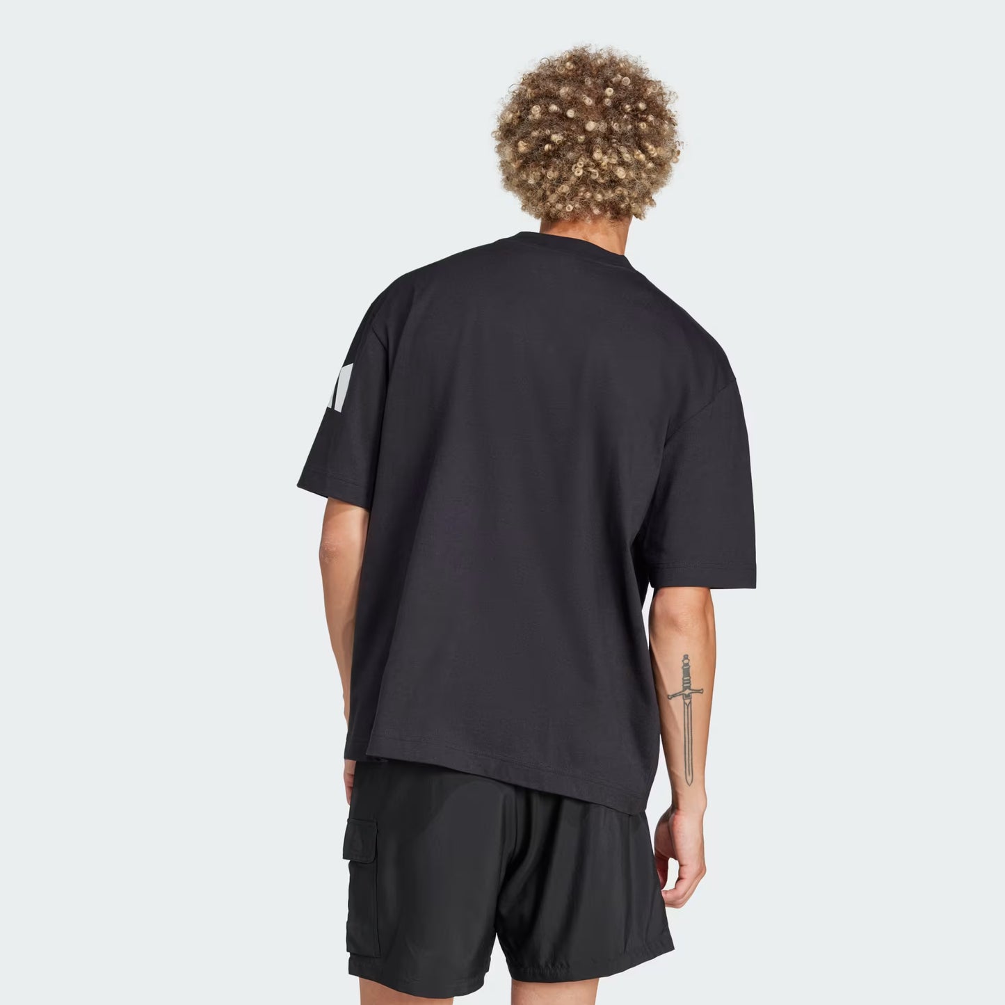 Essentials Loose Fit 3 Bar Logo Tee