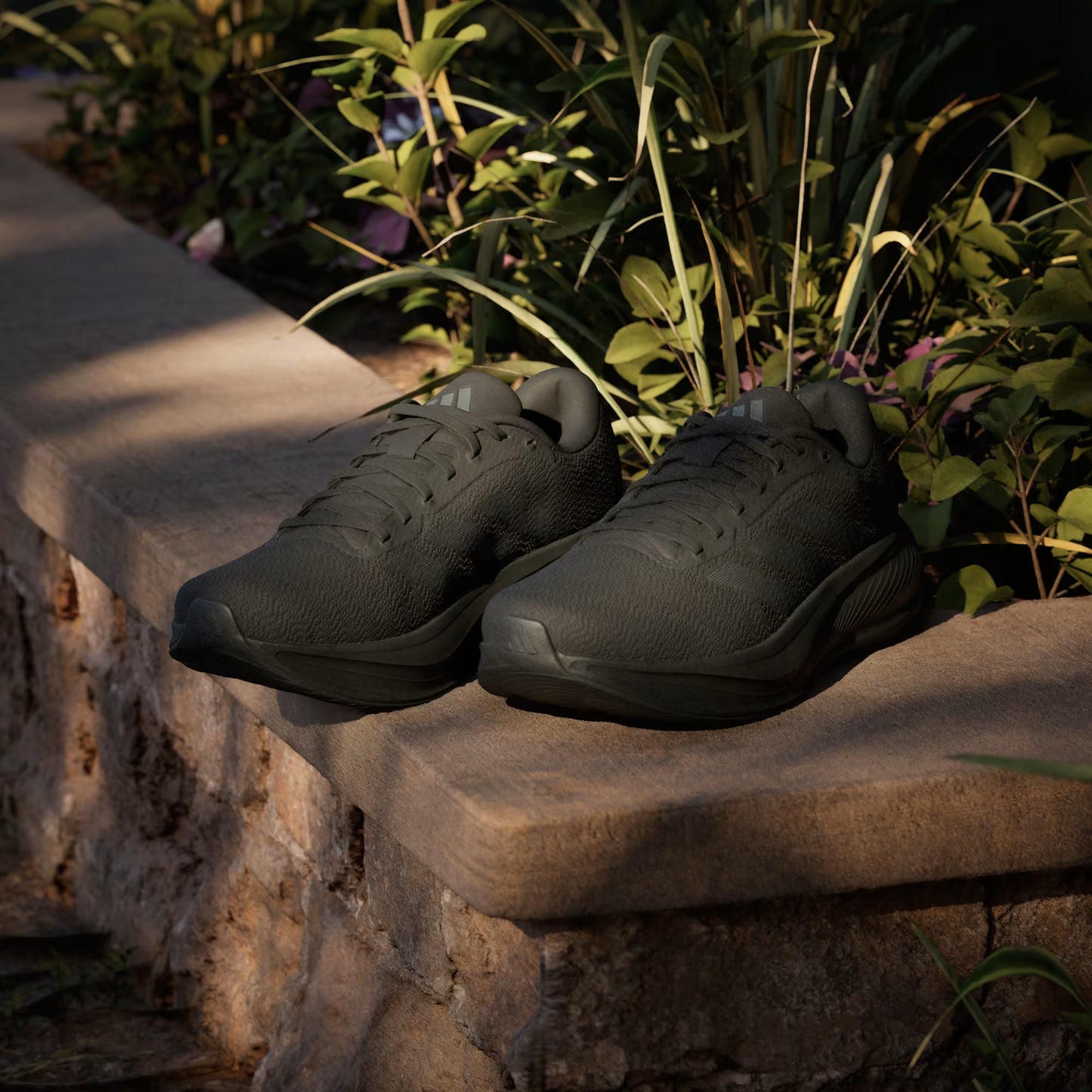 RESPONSE RUNNER 2 Shoes