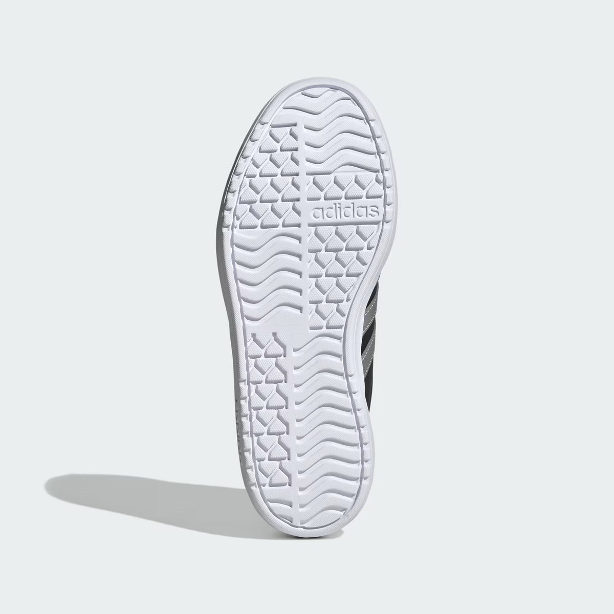 VL Court Bold Shoes
