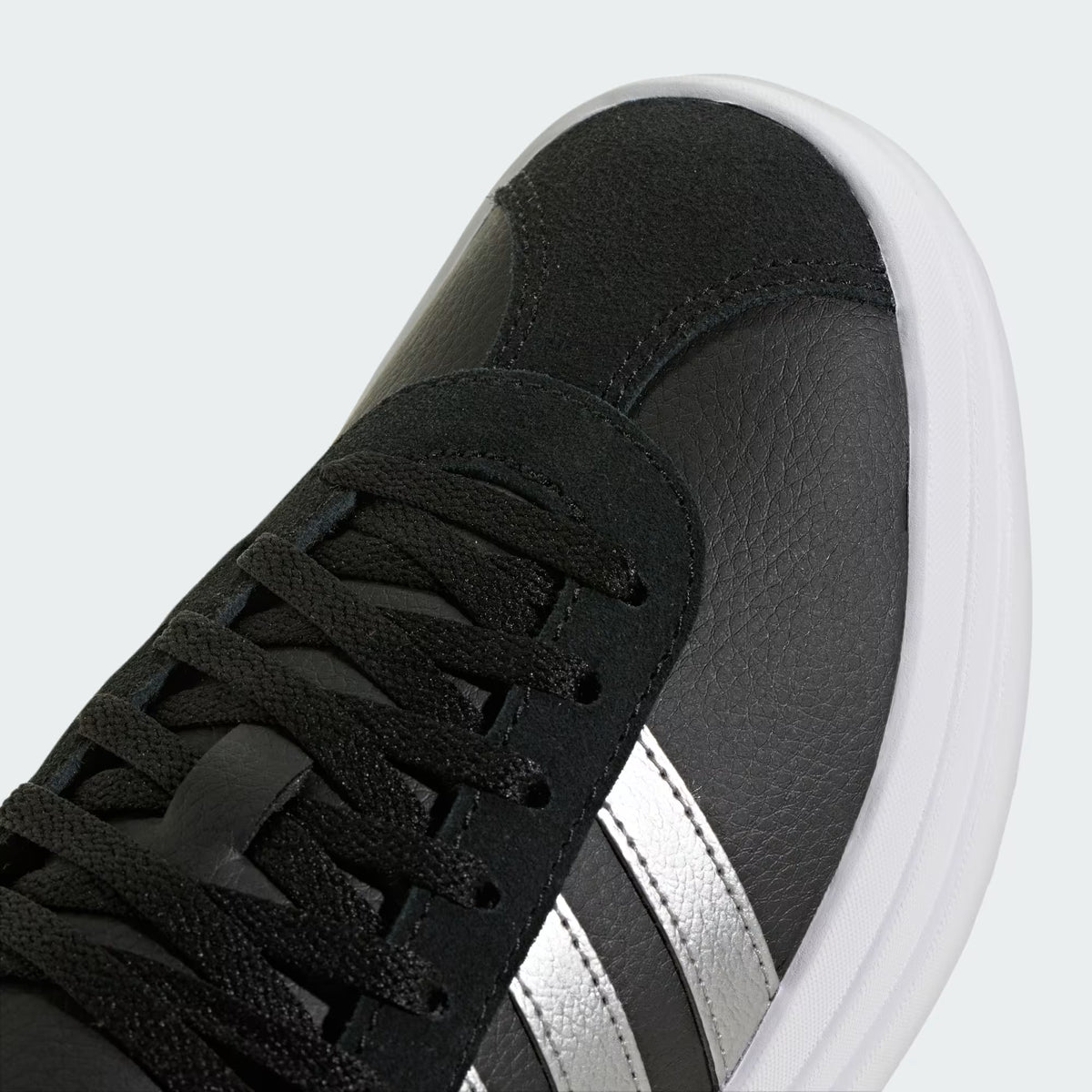 VL Court Bold Shoes