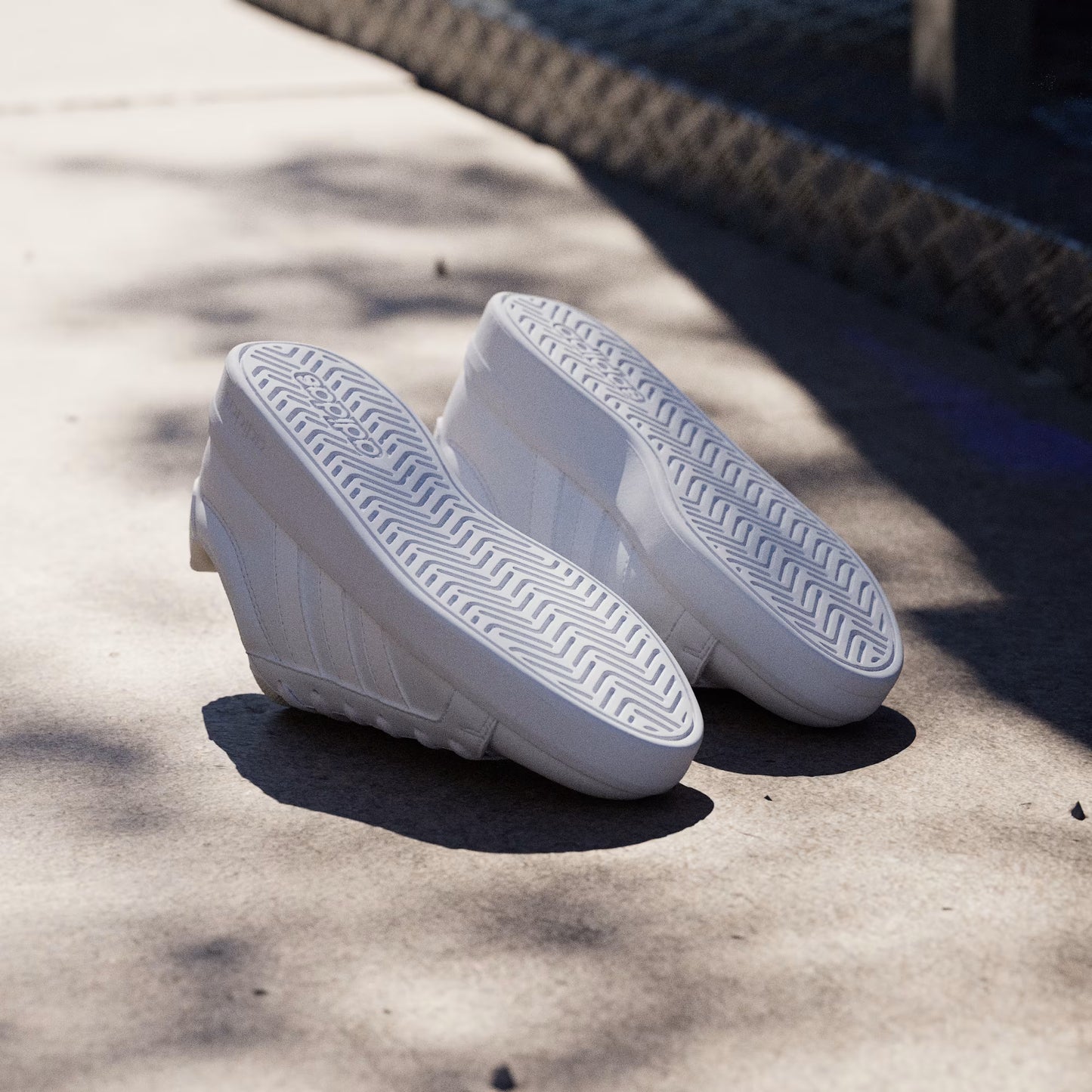 adidas GRAND COURT 3.0 SHOES