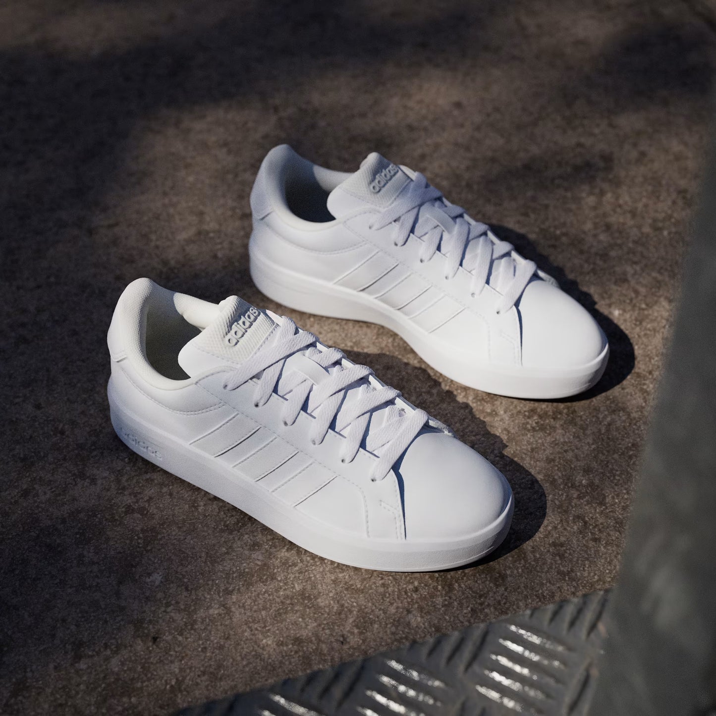adidas GRAND COURT 3.0 SHOES