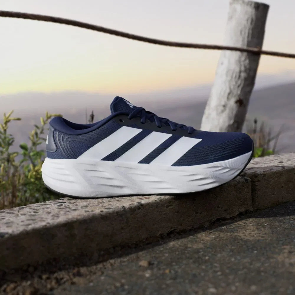 GALAXY 8 RUNNING SHOES