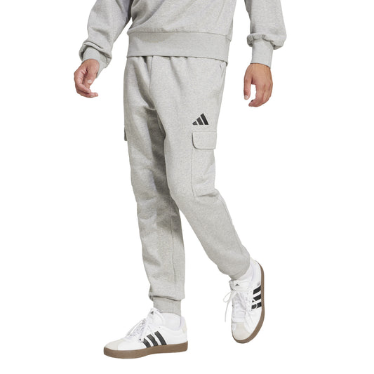 Cargo pocket jogging suit adidas Essentials Feelcozy Fleece