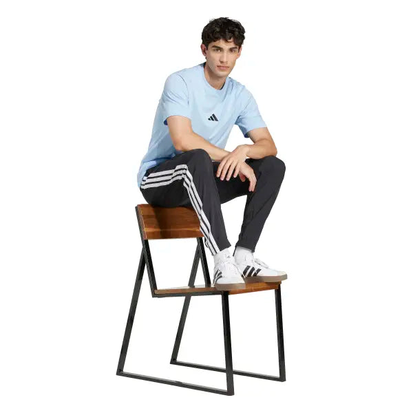 Essentials Small Logo Single Jersey Tee